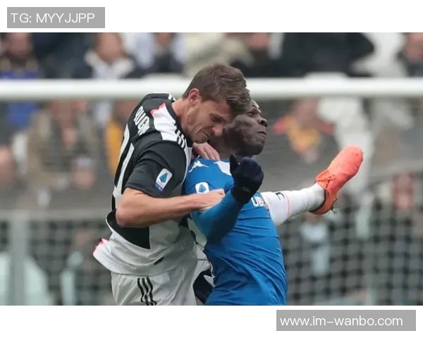 布冯盛赞斯帕莱蒂执教尤文展现强大实力有望重夺意甲冠军